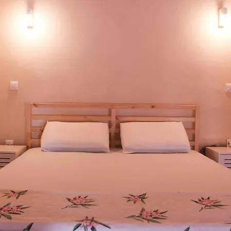 Semeli's House * Longá